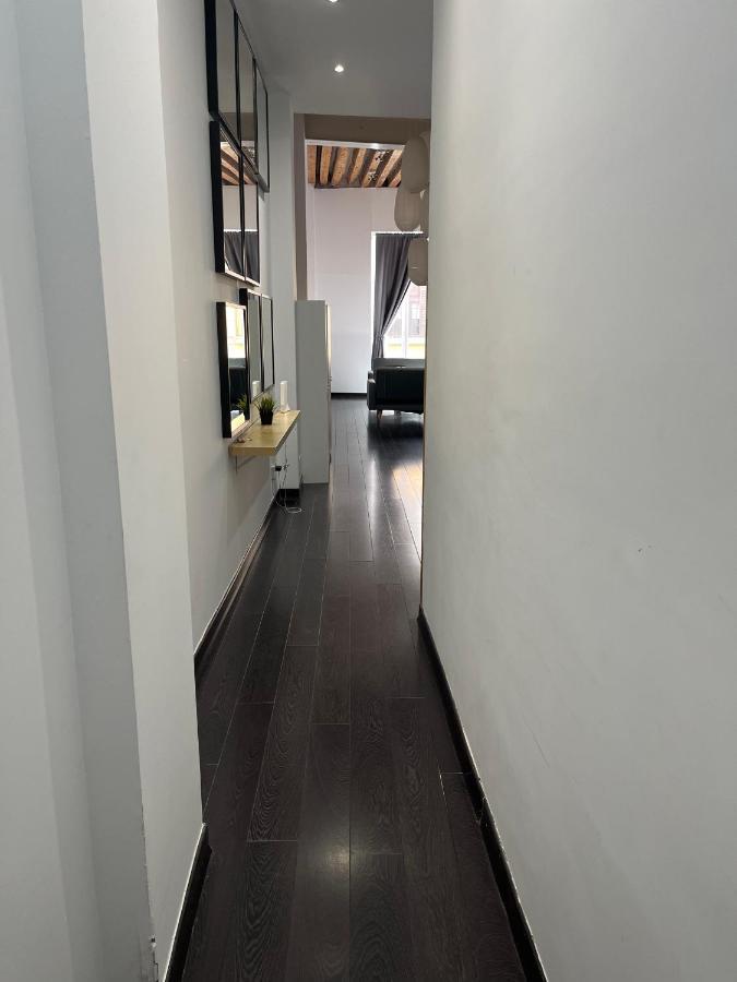 Carretas Duplex Exterior Izquierda Διαμέρισμα Μαδρίτη Εξωτερικό φωτογραφία