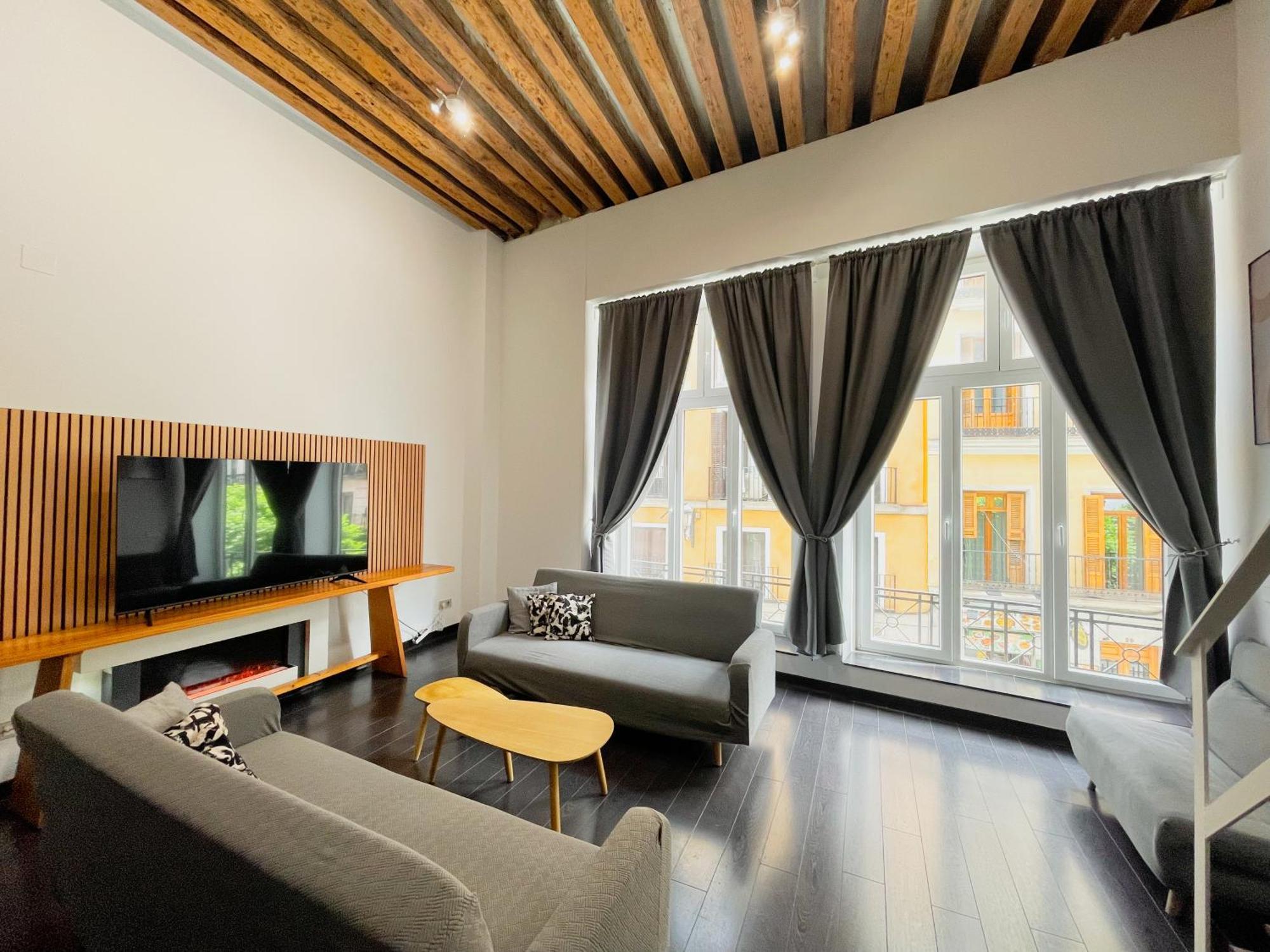 Carretas Duplex Exterior Izquierda Διαμέρισμα Μαδρίτη Εξωτερικό φωτογραφία